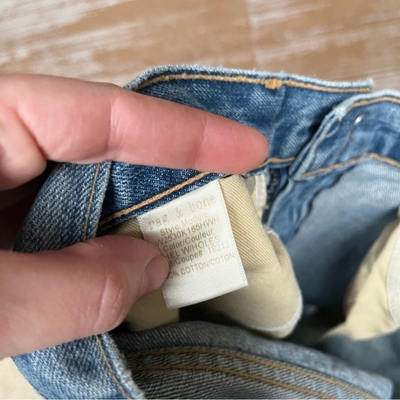 Rag & Bone Boy Jeans Hel Wholes Wash Boyfriend Street Edgy Light Wash Womens 25 - Picture 5 of 5